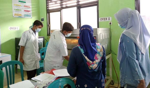 UJI KOMPETENSI PSKK 2021 SKEMA PENGOLAHAN ROTI DI TUK SMKN 1 KANOR BOJONEGORO